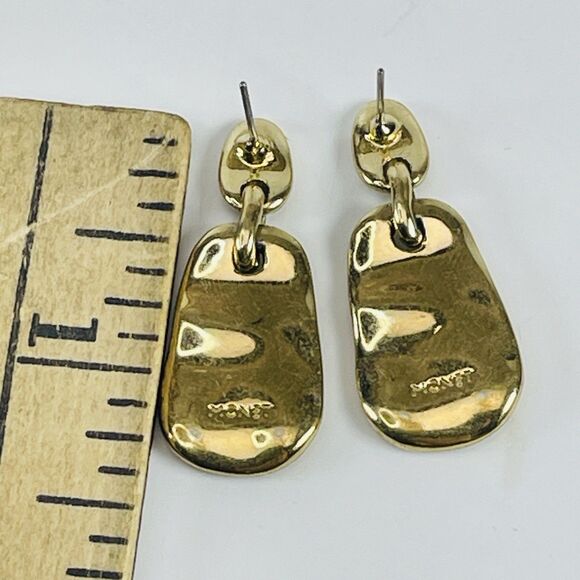 Vintage Monet Hammered Gold Tone Drop Earrings 1.25" Abstract Dangle Signed - Picture 6 of 6